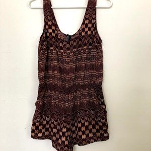 Red and blue patterned romper Forever 21